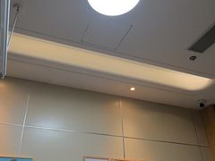 -上海仁爱医院口腔科 · 种植