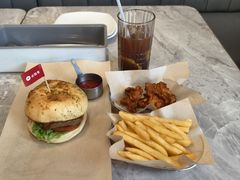 -必胜客(萝岗奥园广场店)