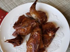 烤乳鸽-潮府馆·非遗潮州菜·世纪公园(新国际博览中心店)