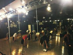 -YASAKI国际舞蹈中心