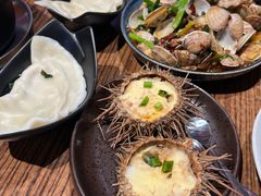 -蚝堡海鲜·威海菜·海肠捞饭·烧烤·亚洲吃蚝公司(幸福门店)