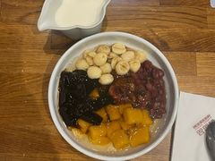 -三花奶奶的甜品(百联嘉定购物中心店)
