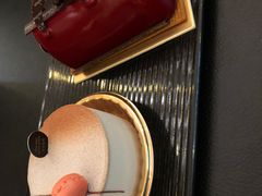 -Salon de The de Joel Robuchon(外滩18号店)