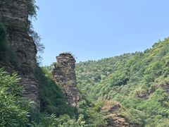 -龙潭大峡谷