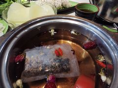 -一叶一世界·素食餐厅(锦华万达店)