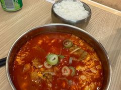 -梨花牛肉汤饭(仁恒伊势丹店)