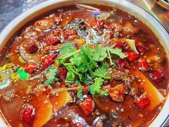 -霸气大叔干锅鸭头·龙虾烧烤·川菜·赛事直播(三里屯店)