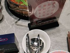 -野山舂·贵州现舂酸汤牛肉(民生路店)