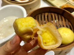 榴莲千丝酥-稻香酒家·34年老字号·港式粤菜(汉街店)