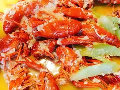 -沪小胖小龙虾(淮海中路旗舰店)
