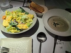 -春树下·树屋花房西餐厅(罍街AS1980店)