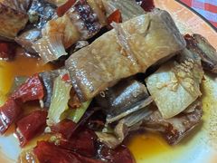 -超越海鲜屋(飞龙物业店)