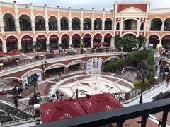 -佛罗伦萨小镇广佛名品奥特莱斯(疏港路店)