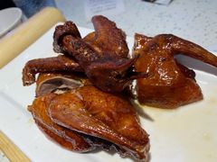 红烧乳鸽-新宝餐厅(流塘店)