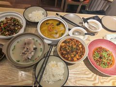 -叁煨蹄花·下饭盐帮菜(人民广场店)