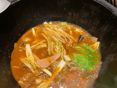 -锅来乐地锅鸡(安亭店)