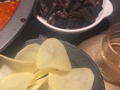 -晓宇重庆火锅(西安荟聚店)
