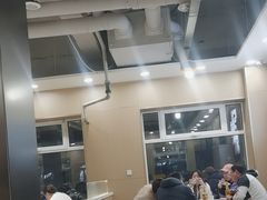 -老王四季抻面(南六东路店)