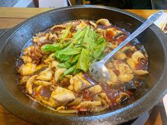麻辣石锅鱼-都江堰石锅鱼