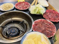 -乳仔牛牦牛汤锅 烤羊排(松潘古城店)