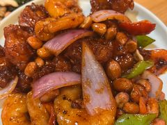 椒香虾仁爆鸡球-陈傻子餐厅(世纪都会店)