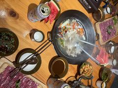 -头羊市井羊肉馆