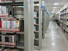 -石景山区图书馆(八角南路)