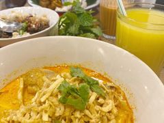 -Ongtong Khaosoi Ari Branch