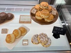 -SKROLL卡特司库·蛋糕定制·生吐司·司康(古北程家桥店)