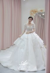 -LOVE SHINE婚纱·红鼎庄龙凤褂·妈妈装定制
