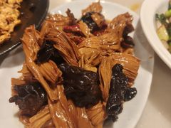 -嘉丰湘菜馆(芳群园店)