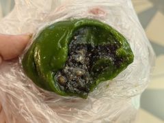 -白玉兰食品甜凤店(合生汇店)