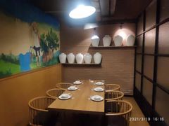 -山楂树融合菜餐厅
