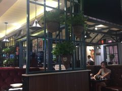 -高第街56号餐厅(银座商城玉函店)
