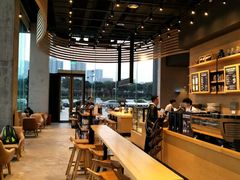 -星巴克臻选(成都环球乐天店)
