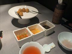 -左庭右院鲜牛肉火锅黑金店(陆家嘴中心店)