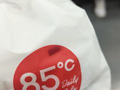 -85度C(生甜甜圈研究工坊·上海松江人民北路店)