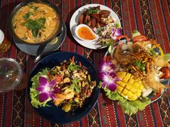 -Tikky Cafe