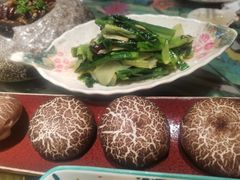 -蘑菇私房菜小馆(杨家坪西城天街店)