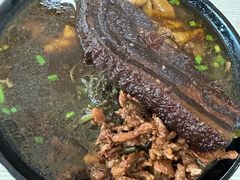 -小龙大肉面馆