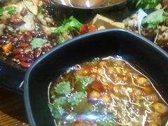 -味仙疯美蛙鱼头(清扬路总店)