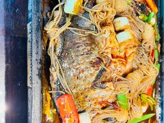 怪味烤鱼-江边城外烤全鱼(方庄店)