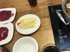 -牛焱·贵州黄牛肉火锅(城西银泰店)