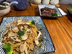 松茸干拌面-囿面传统制面馆(中央路店)