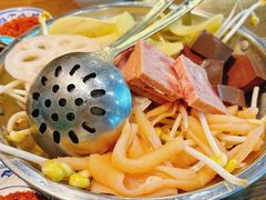 -肖四女乐山跷脚牛肉(世博源店)