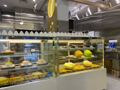 面包甜点陈列柜-猫王榴莲世家(三里屯SOHO商场店)