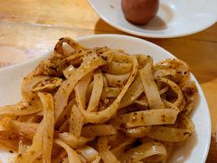 擀面皮-老鳯府豆花泡馍(第五大道店)