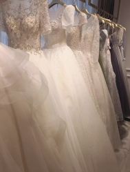 点击看大图 -GRACE KELLY婚纱与礼服(北京店)
