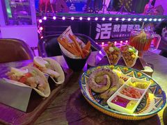 -Famous肥猫墨西哥音乐餐吧(五棵松华熙LIVE店)
