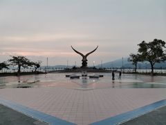 -巨鹰广场